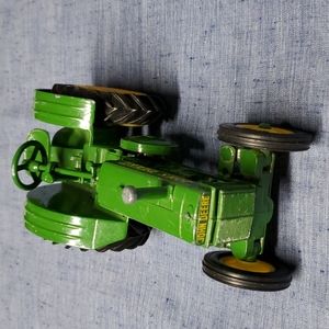 JOHN DEERE TRACTOR ERTL Metal Wheels Move Freely USA Collectible Toy